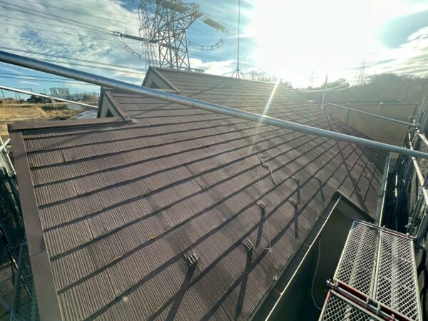 横浜市港南区にて屋根修理〈リクシルTルーフへのカバー工法〉の施工前写真